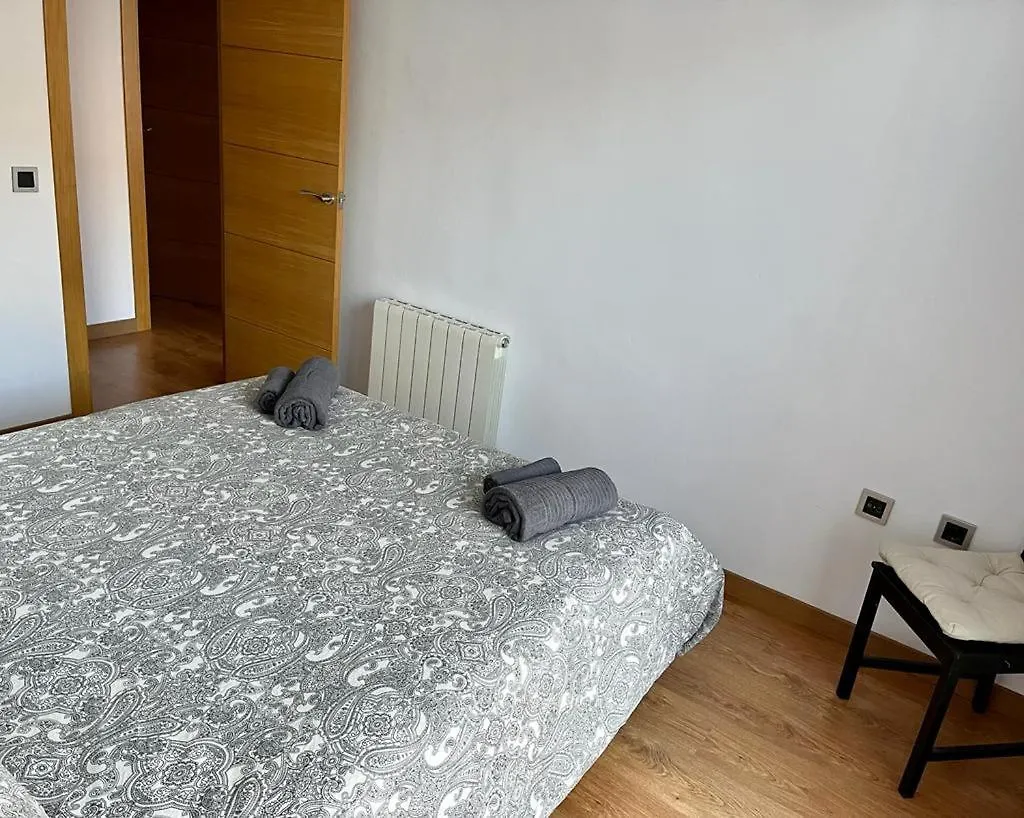 Large Apartment Near Fira And City Center L’Hospitalet de Llobregat