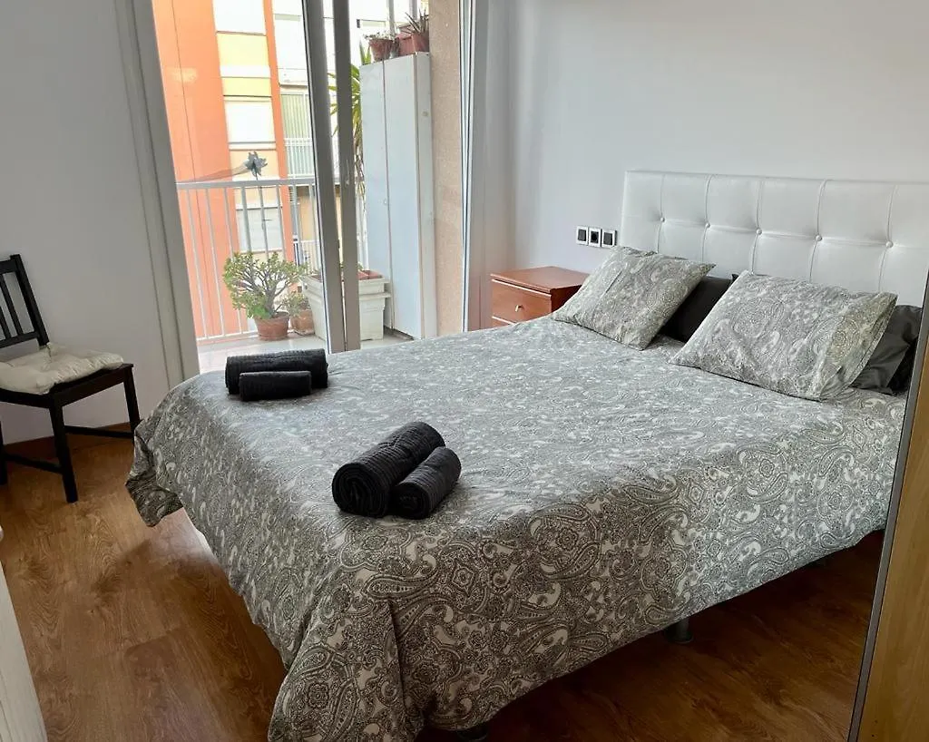 Large Apartment Near Fira And City Center L’Hospitalet de Llobregat
