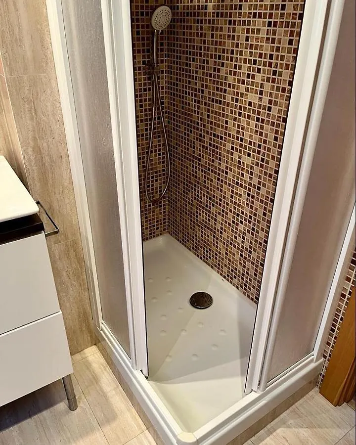 Large Apartment Near Fira And City Center L’Hospitalet de Llobregat