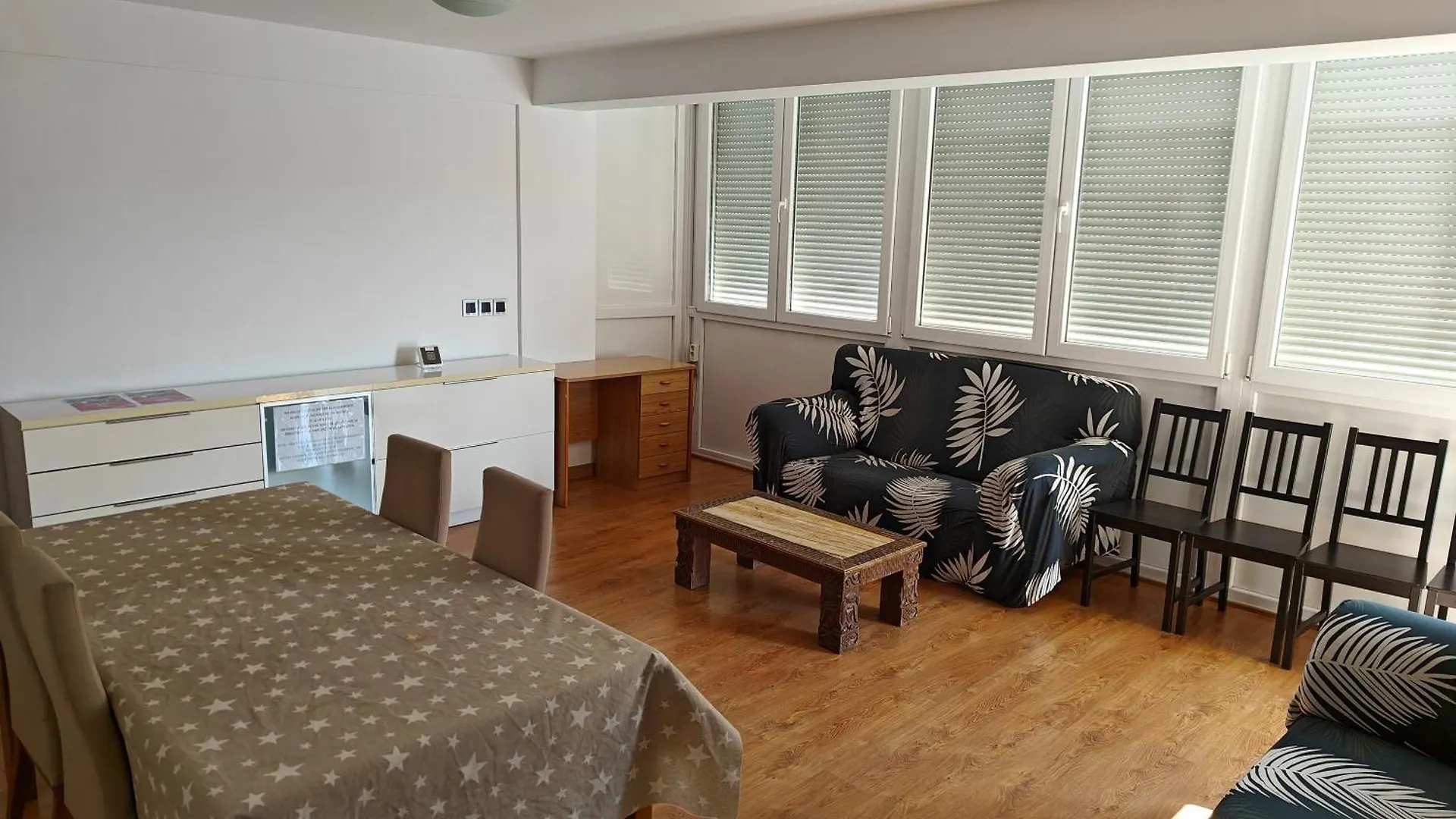 Large Apartment Near Fira And City Center L’Hospitalet de Llobregat